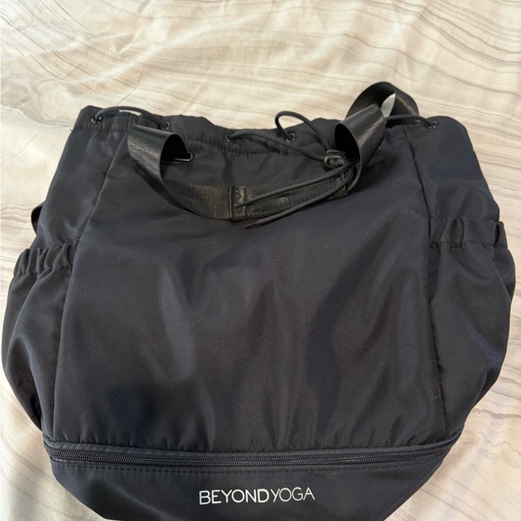 Beyond Yoga Go-To Backpack Tote — Black - Picture 5 of 6